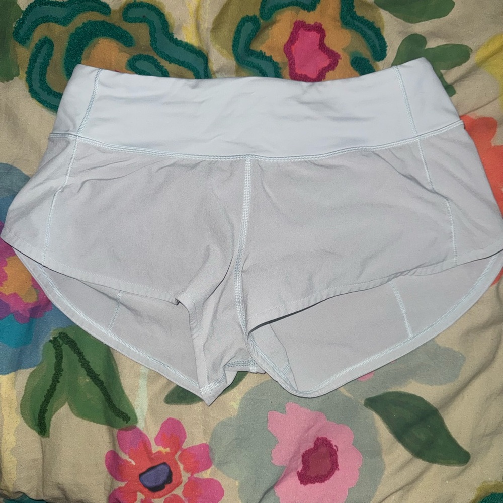 Lululemon Speed Up shorts Size 4 Color: White Opal (Discontinued)